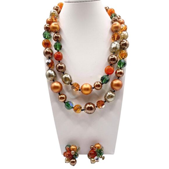 Vendome Lucite Beads Signed Autumn Tones Necklace and Clip On Earrings Set - Picture 2 of 10